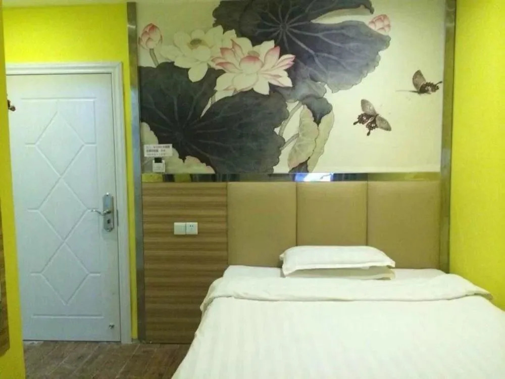 Sea fashion theme hotel
