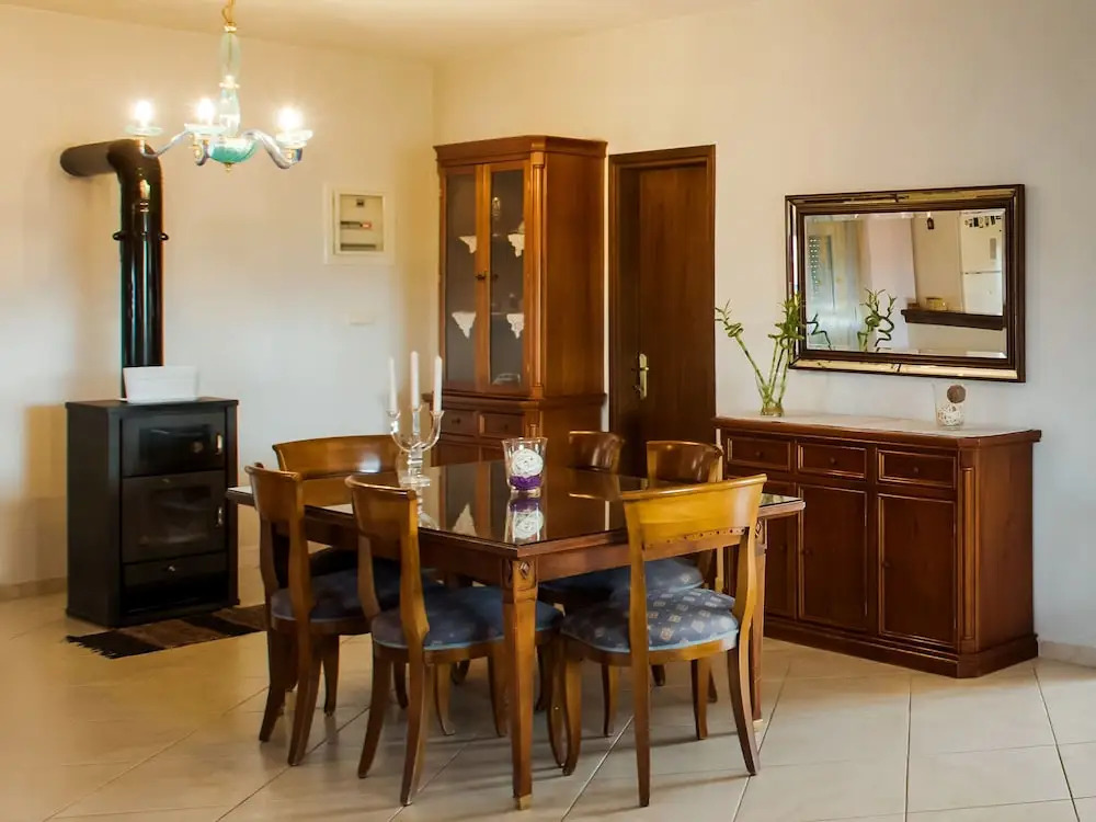 Quaint Farmhouse in Plagiari surrounded with Olive Trees