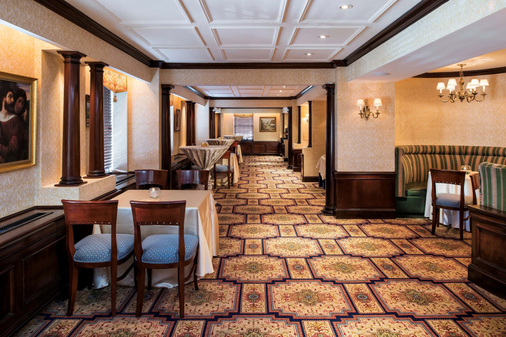 Phoenix Park Hotel