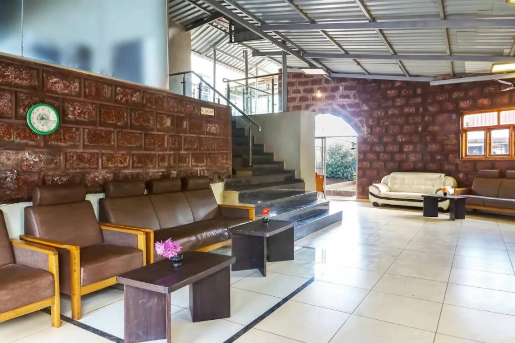 Treebo Vhyomaan Resort