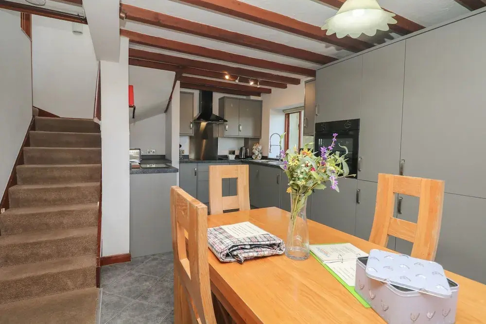 Acorn Cottage