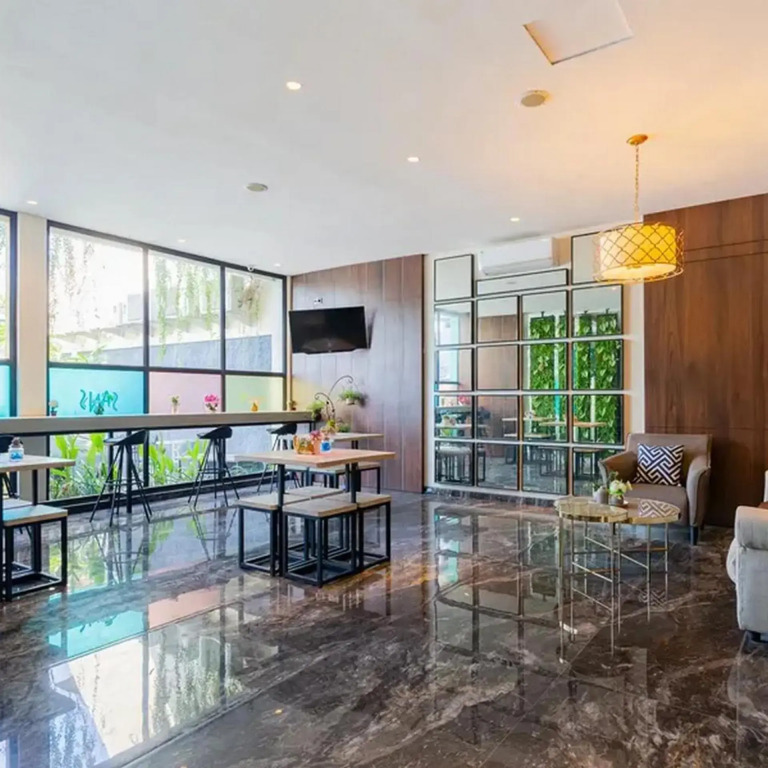 Sans Hotel Box Mansion Surabaya by RedDoorz
