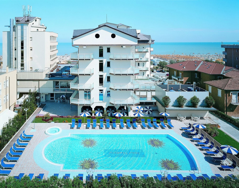Universal Hotel