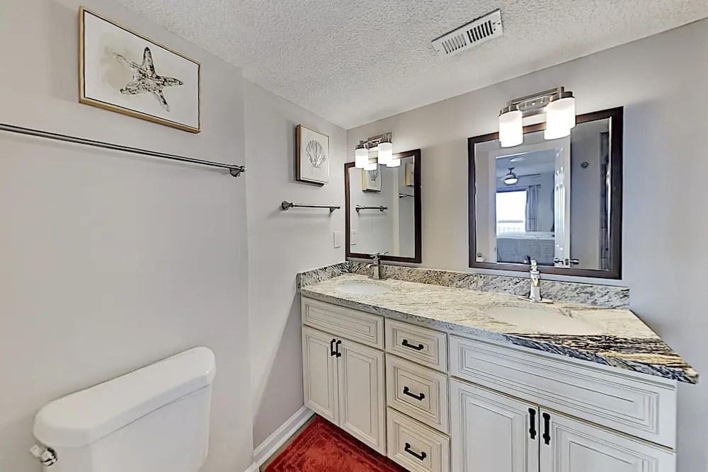 905smark 3 Bedroom Condo