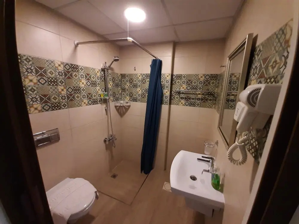 Layaali Amman Hotel