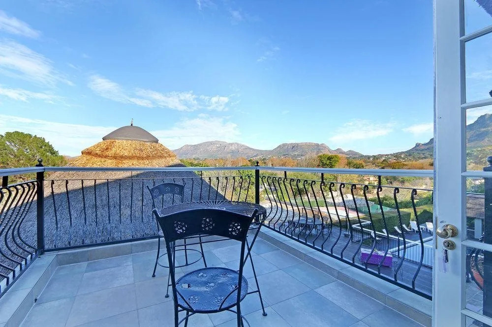 Alphens Edge Boutique Retreat