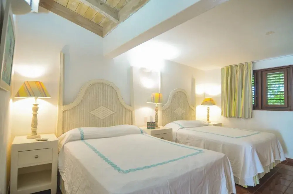 Golf Villa Close to the Beach No00