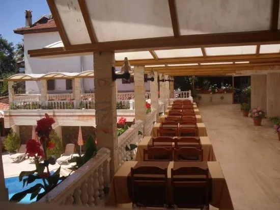 Ates Otel