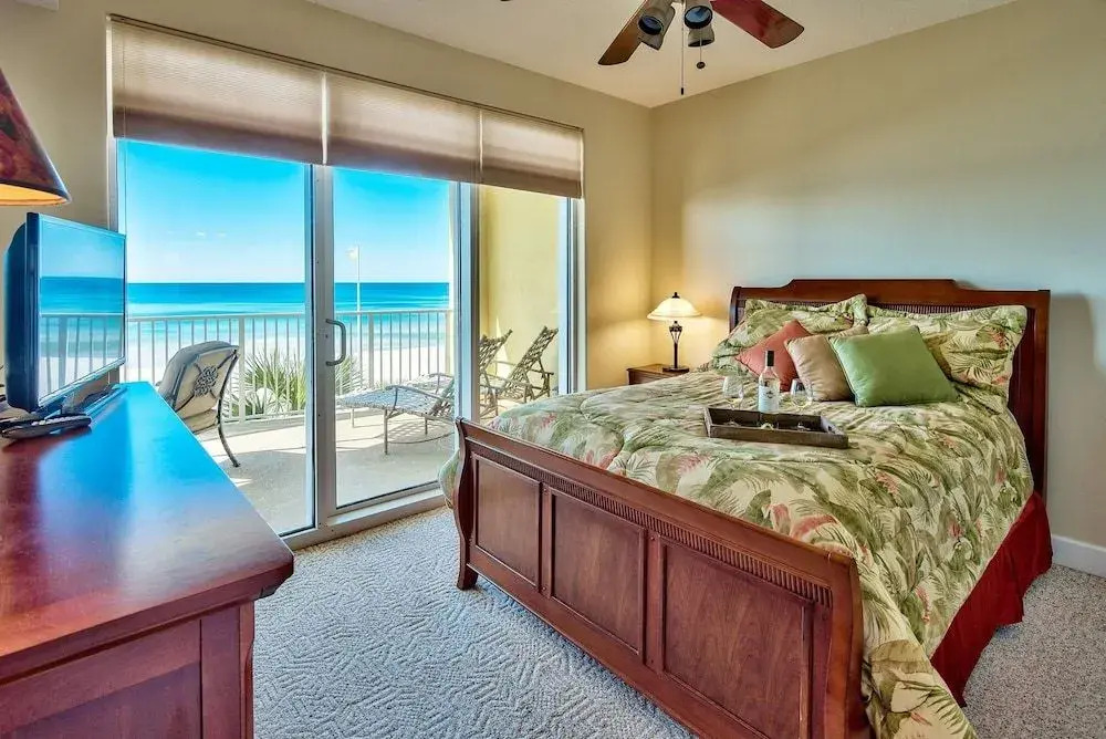 Ocean Villa 302 820541 by RedAwning