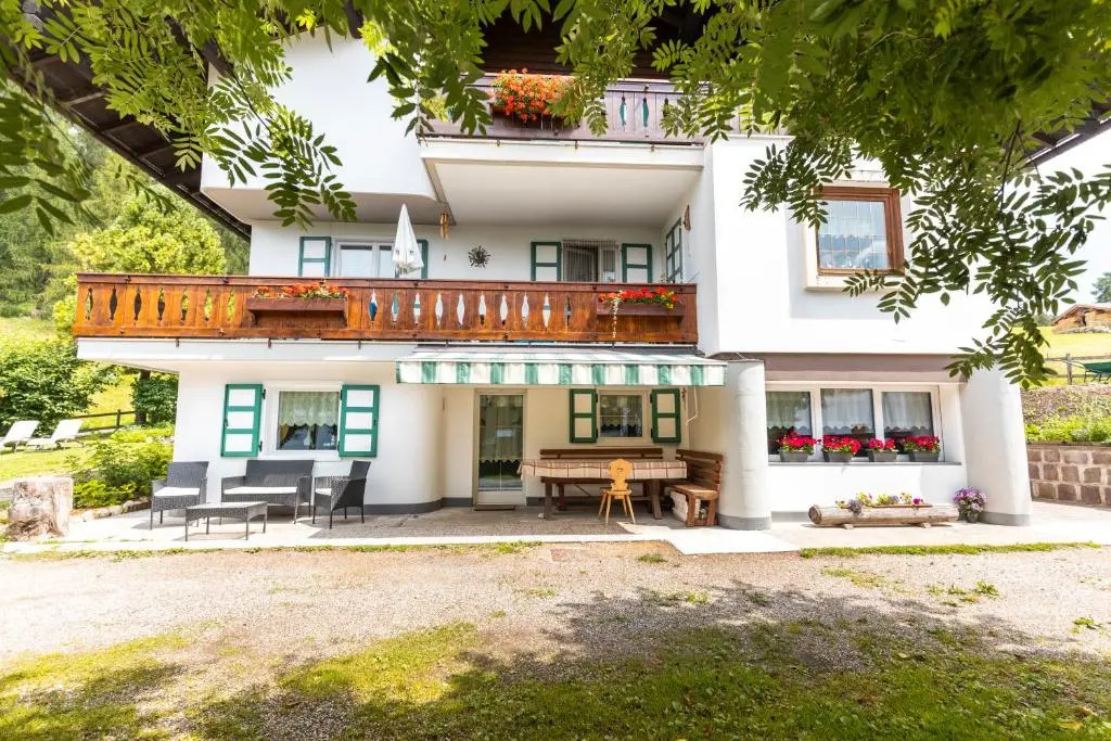 Sa Mont Home - Moderno appartamento con giardino, sauna, barbecue