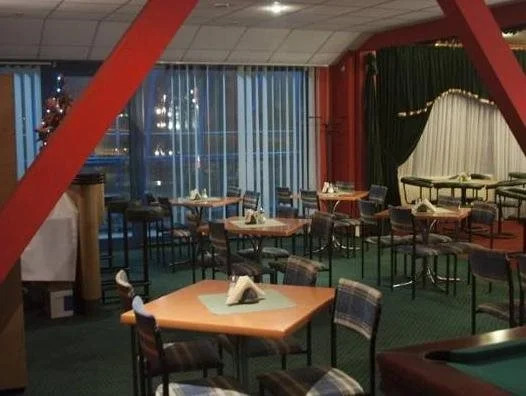 Hotel 222
