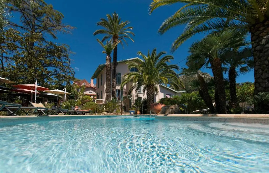 La Villa Roseraie , Hôtel Familial OUVERT TOUTE LANNEE