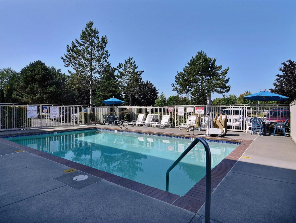 Motel 6-Kirkland, WA - North Kirkland