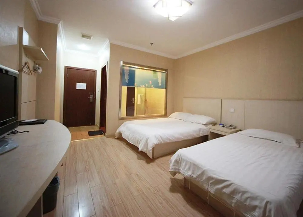 Shanghai Dock Bund Hostel