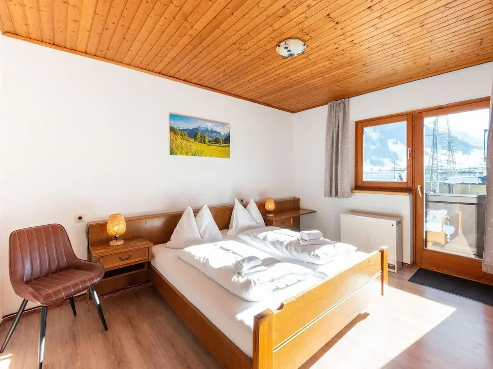 detached modern holiday home with sauna in the Salzburgerland