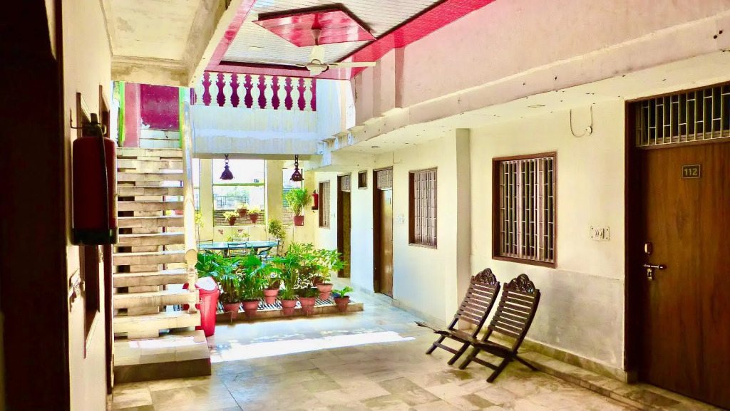 Hotel Saniya Palace