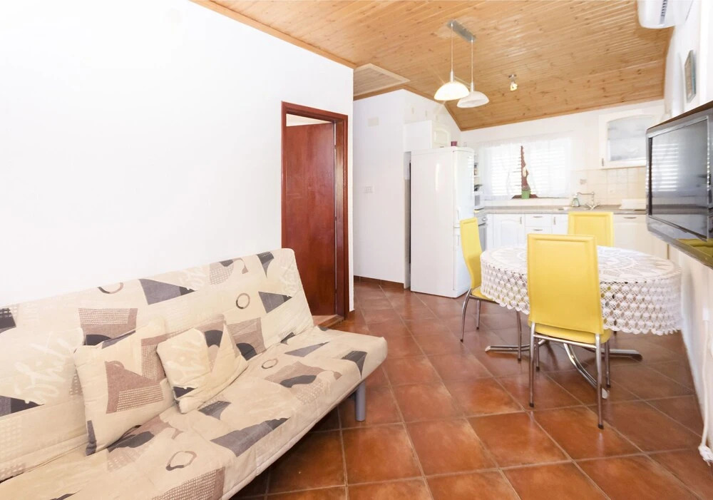 Apartments Romic