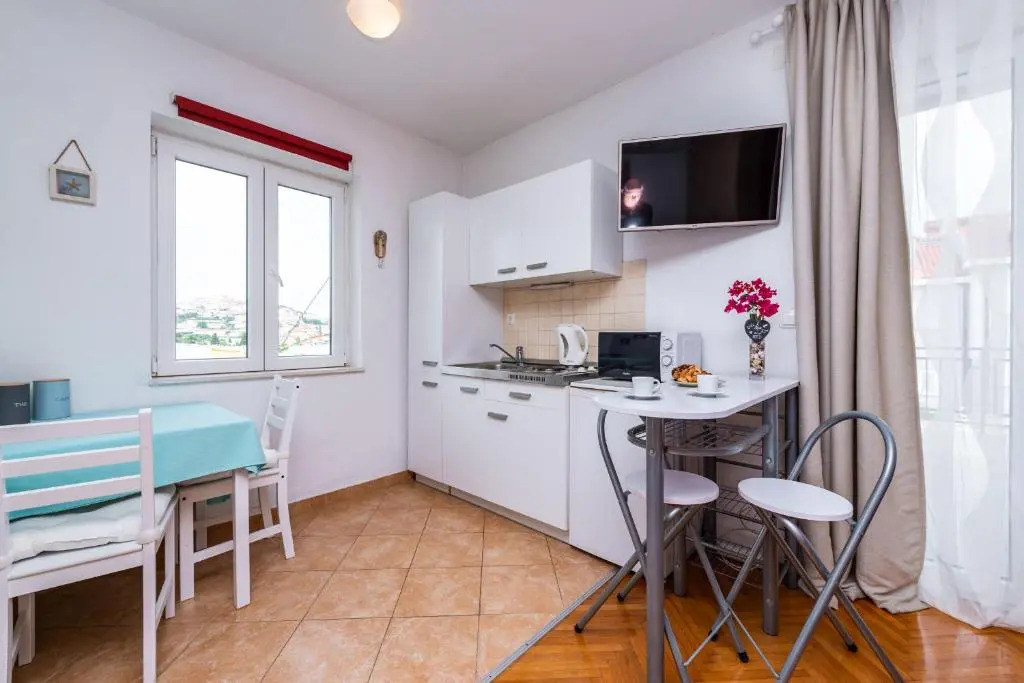 Apartments Marivo Lapad