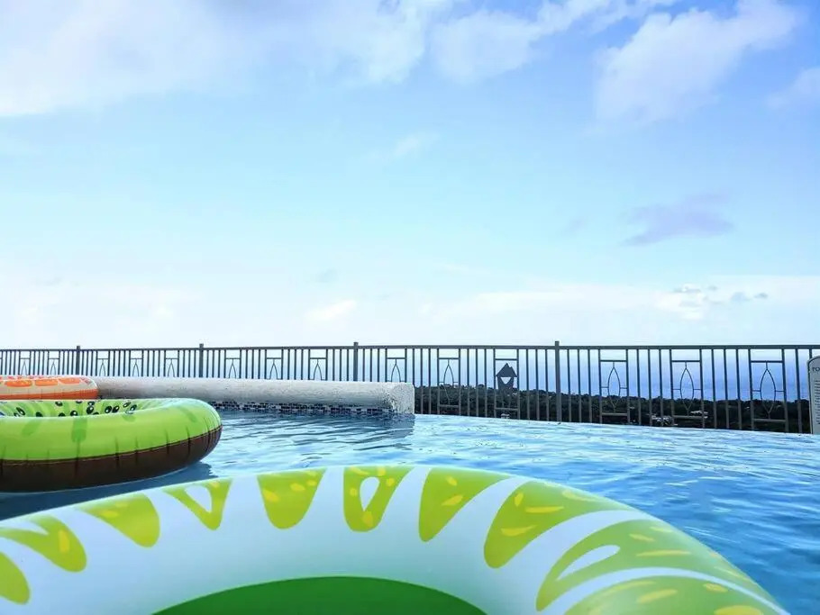 27 Heaven 3B/R Villa with Infinity Pool