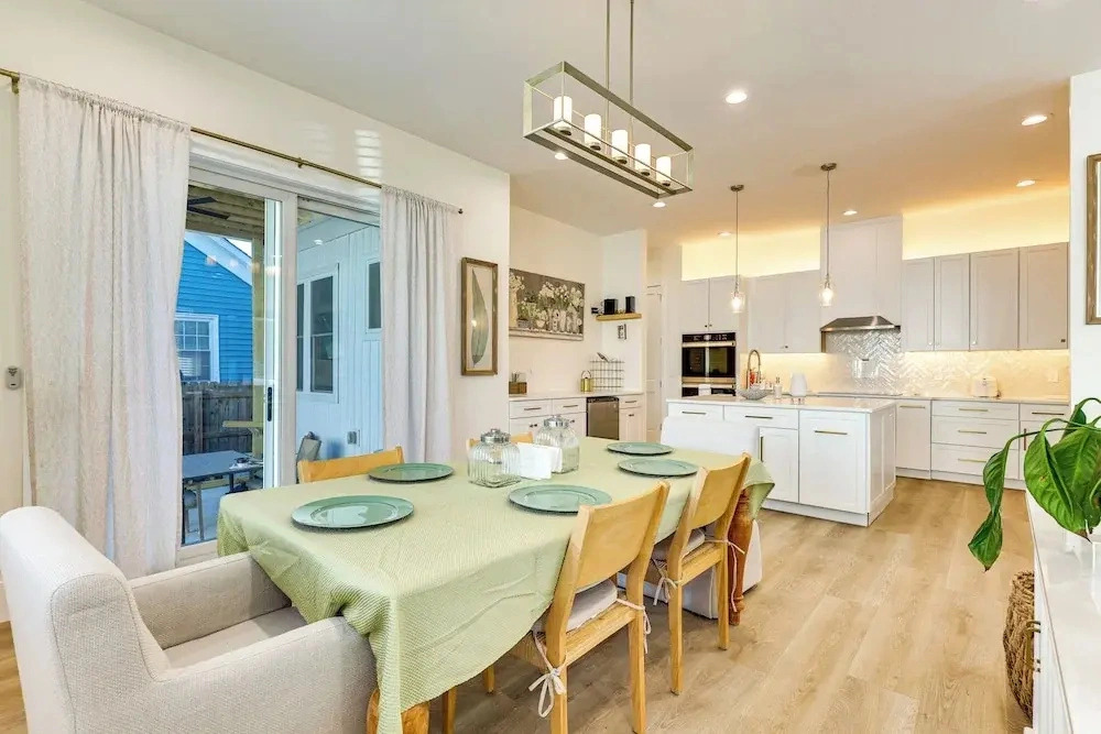 Explore Historic Dtwn! Modern Apt in Wilmington