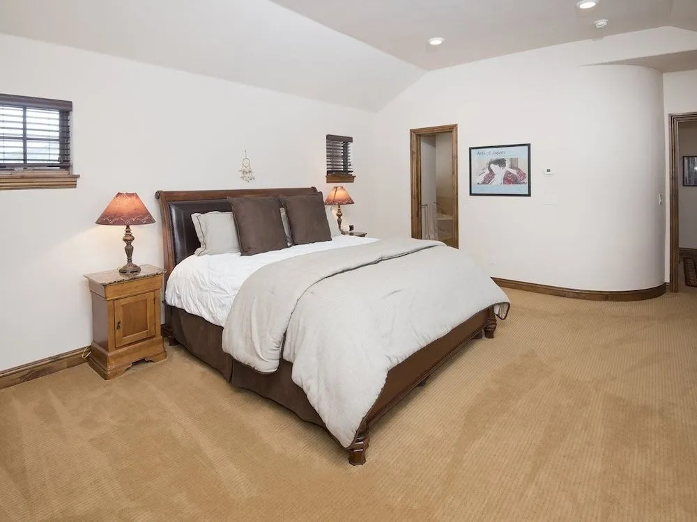 Alpine Drive Chalet