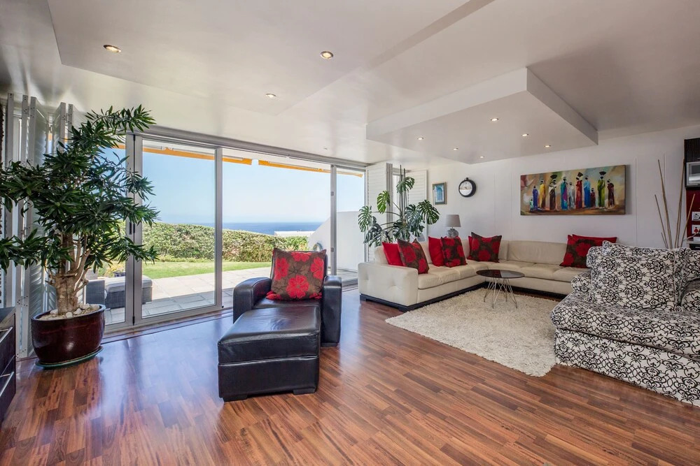 Benoa Apartment