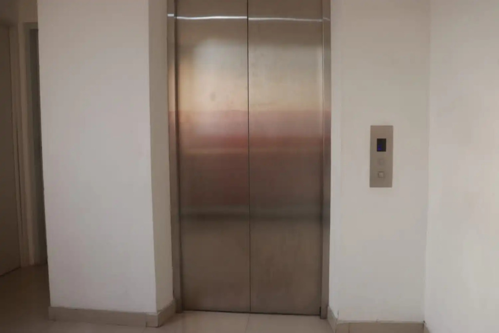 NATURE INN Aeropolis AR3