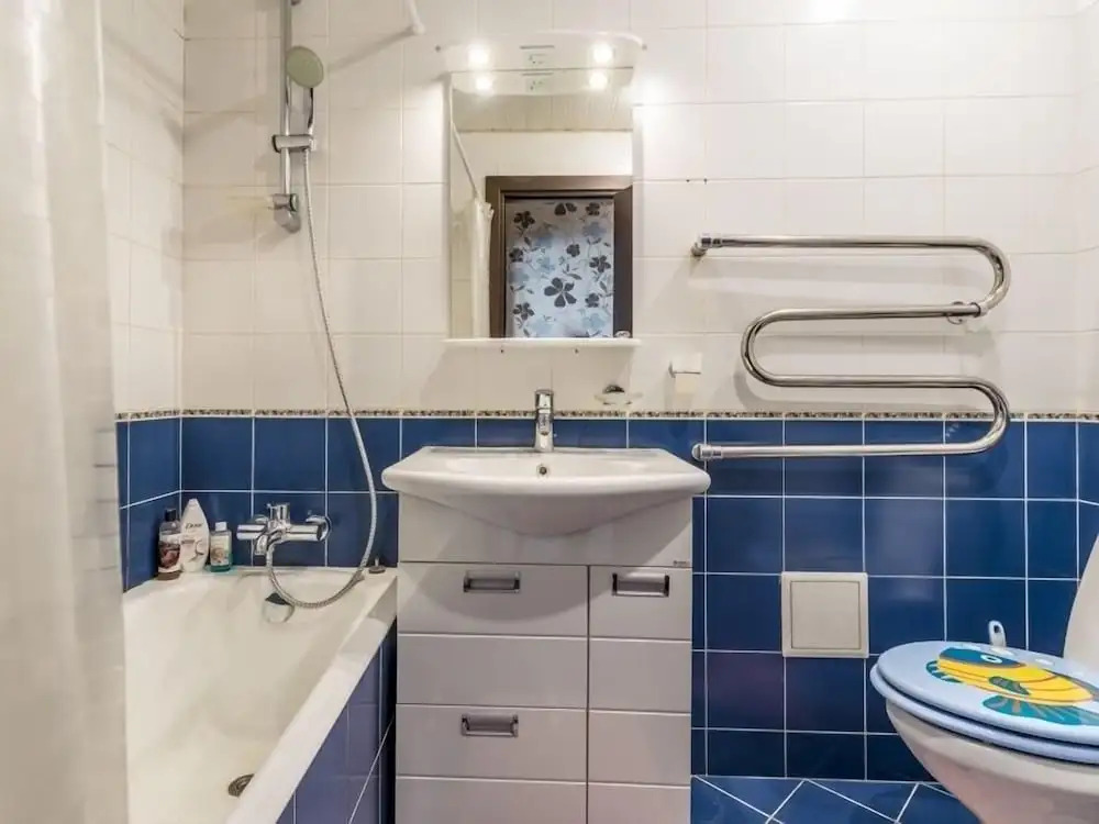 Апартаменты, ул. Парферова, 10