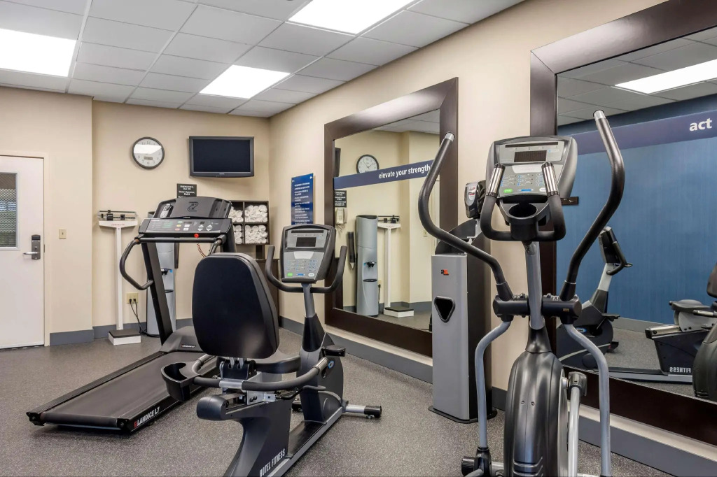 Hampton Inn Adel