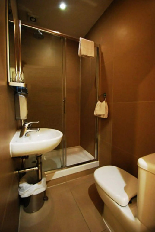 Clapham Guest House