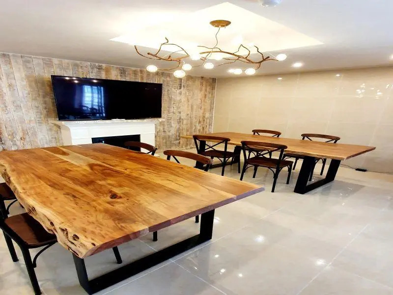 Uneed Hotel