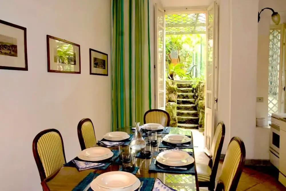 Rome With a Garden Delightful 1 Bedroom Apartment With Private Garden in Historic Trastevere