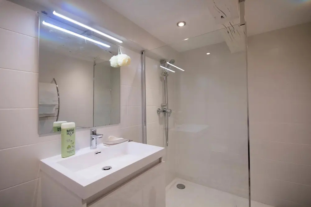 Duplex rénové proche vieux-port