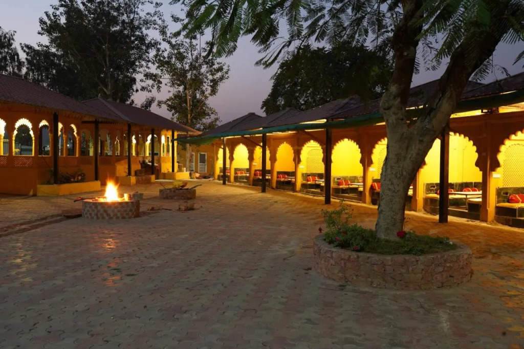 Rawla Ratanpur - Kingfisher Hotel