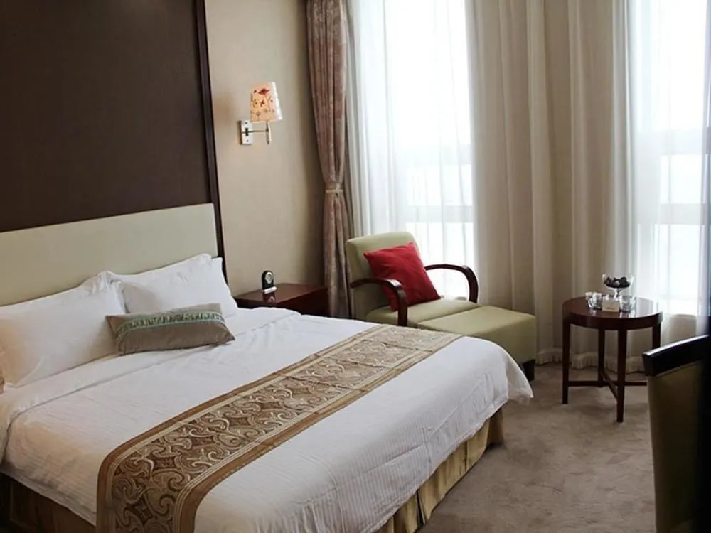 Gongda Hotel Tianjin