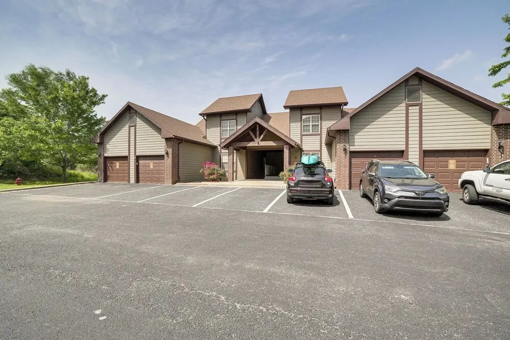 Pool & Lake Access: 'cozy Nest' in Branson West
