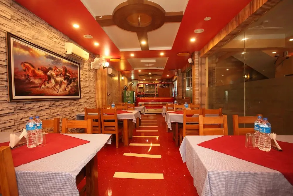Oyo 512 Hotel Brindaban