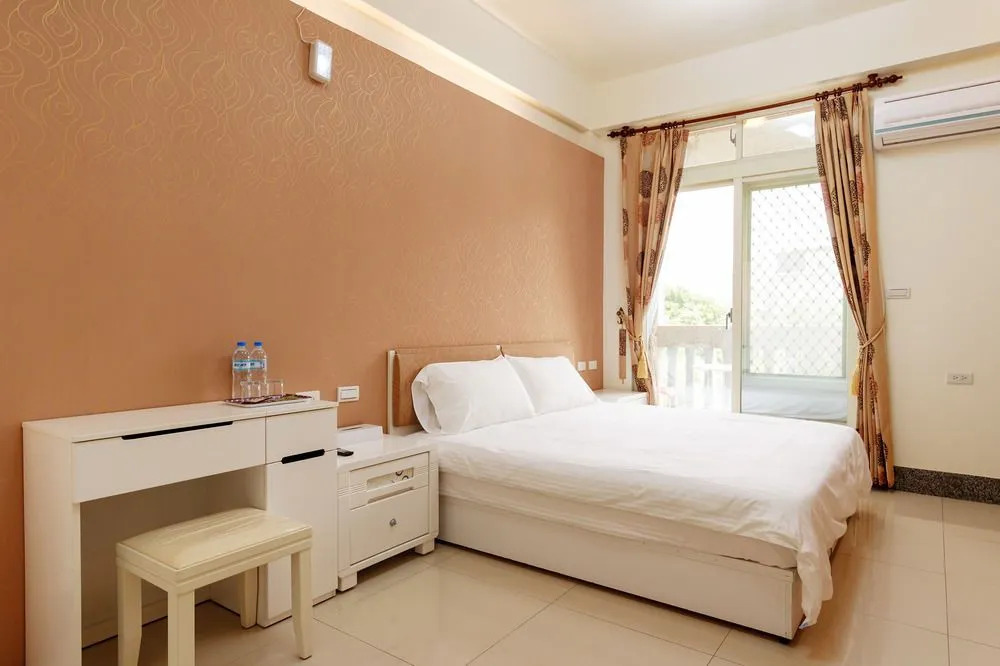 Playing Off 107 Bed and Breakfasts