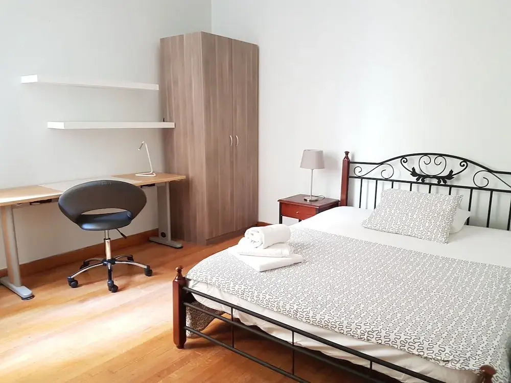 Erra - Taupe - Athens Center,140m²,4 BD,2 BATH