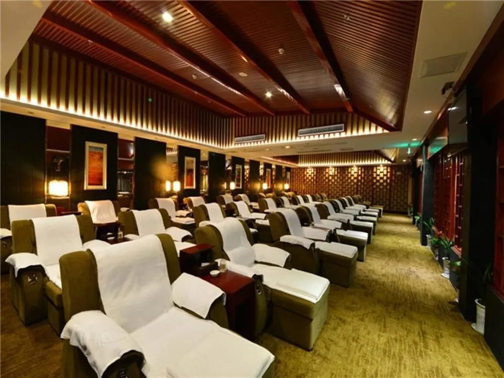 Nanjing Ziqinghu Hotspring Hotel