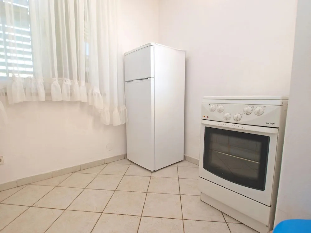 Apartment 1169