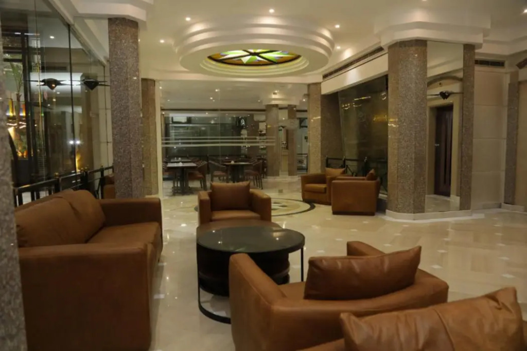 El Sheikh Suites Hotel