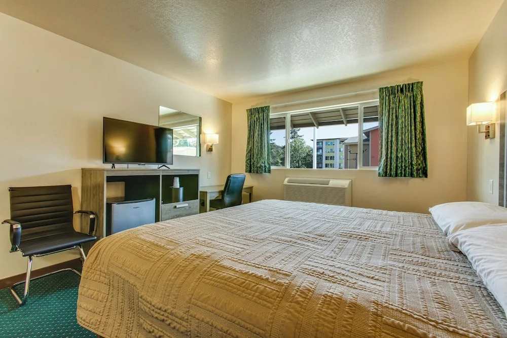 Coachman Inn
