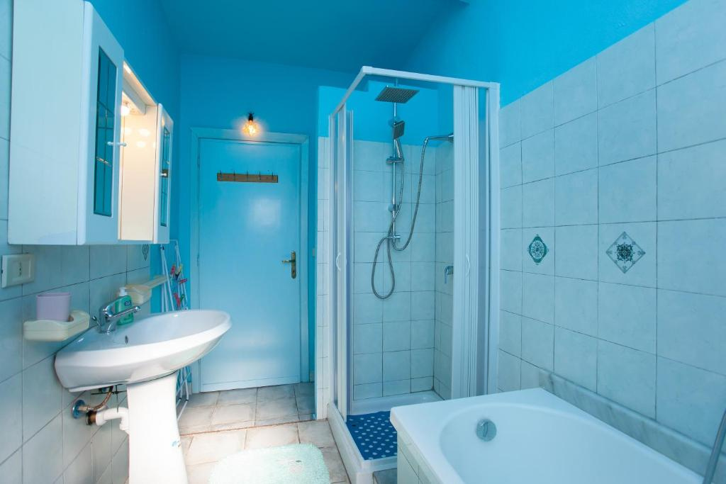 Blue house in santa Lucia