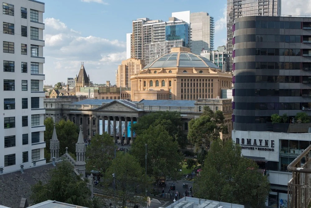 NOAH A Shoppers Delight QV, Emporium & Melbourne Central only Steps Away