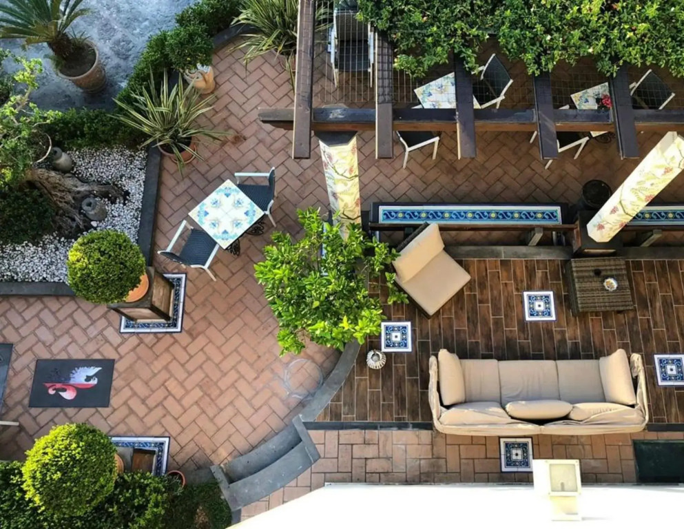 Costa Hotel