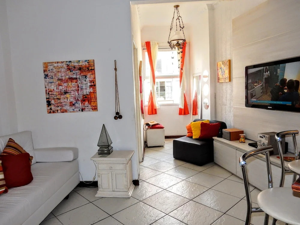 Quarto e sala Copacabana - COP31