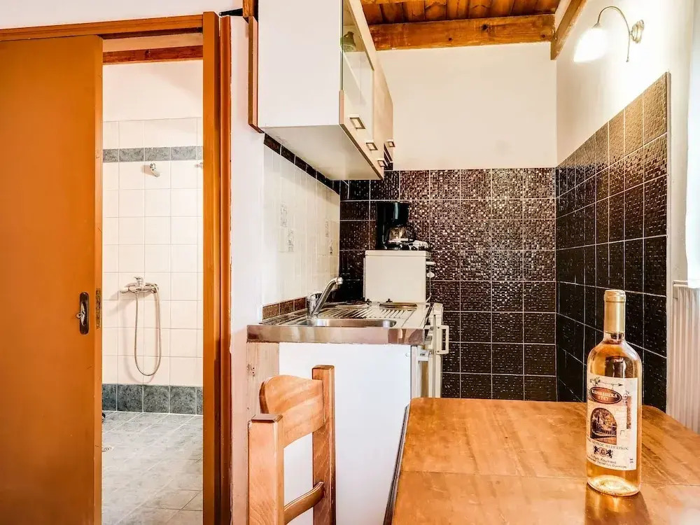 Sun Kissed Apartment in Volimes near Sea near Blue Caves