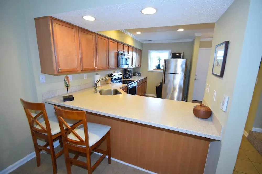 Harbour Island 22C 2 Br townhouse by RedAwning