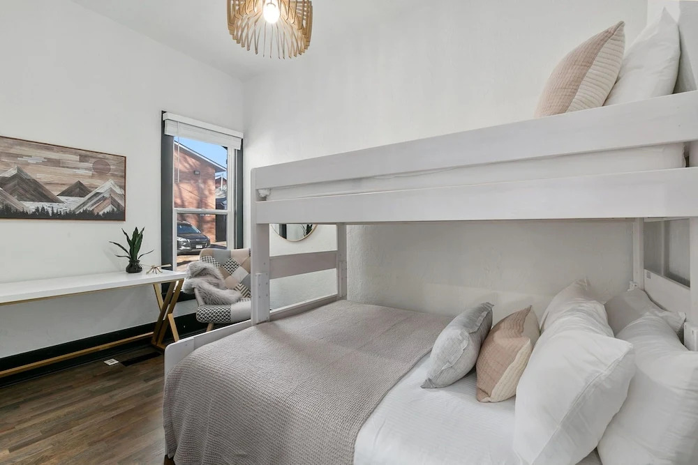 Old Town Retreat w/ Hot Tub Steps From Csu!